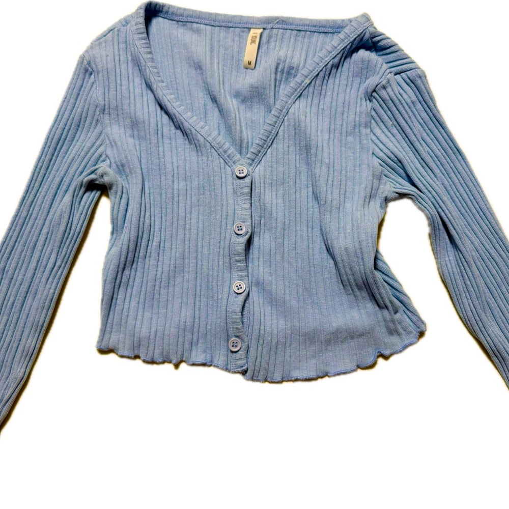 Ribbed V-Neck Button Cardigan in Light Blue